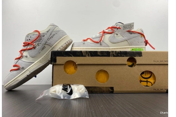 Dunk DJ0950-110 13 O-W Nike Low Lot 0201